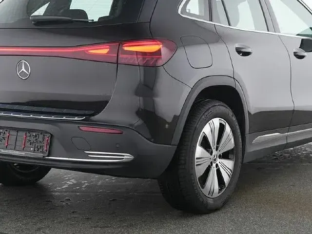 Gebraucht Mercedes EQA250 139 kW (190 PS) 2025 SUV