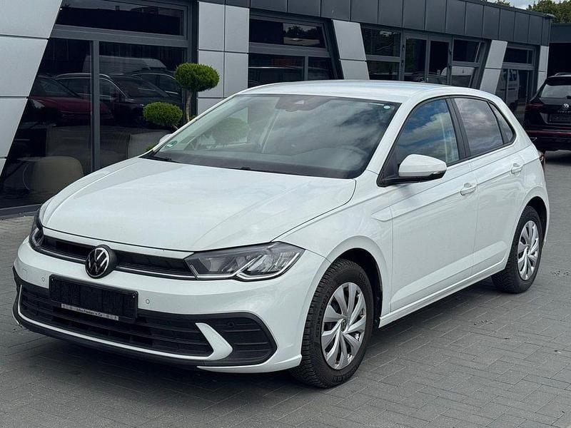 Weiß Gebraucht 2022 VW Polo Limousine | 13.990 € (Superpreis) - Bild 1/4