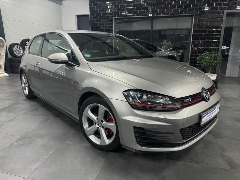 Silber Gebraucht 2014 VW Golf VII GTI Limousine | 14.350 € (Fairer Preis) - Bild 1/4