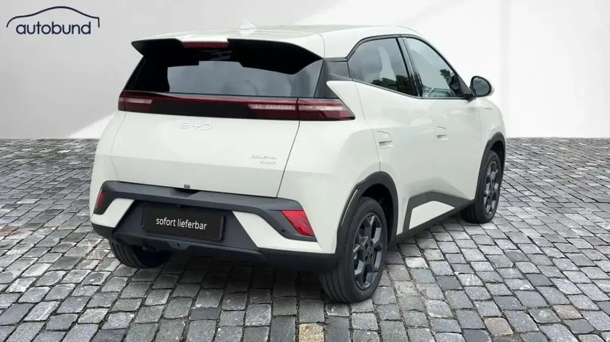 Neu BYD Dolphin Surf Comfort 114 kW (156 PS) 2026 Weiß Kleinwagen