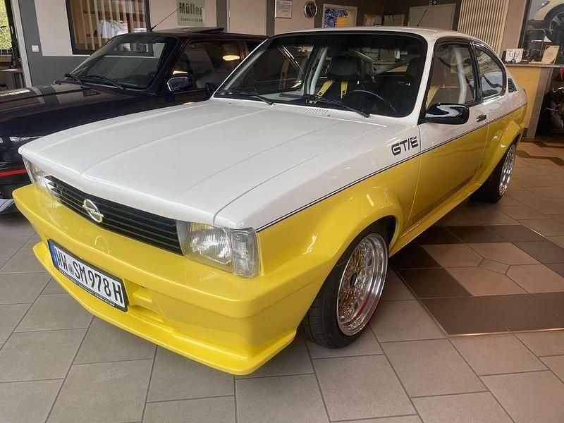 Weiß Gebraucht 1978 Opel Kadett Coupé | 49.990 € - Bild 1/4