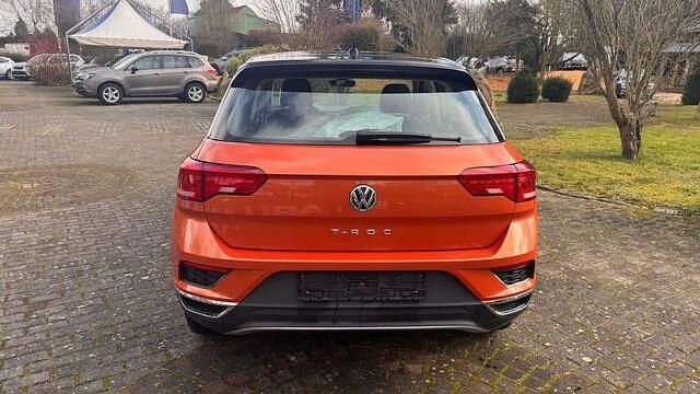 Usado VW T-Roc Style 116 HP (85 kW) 2018 Laranja SUV