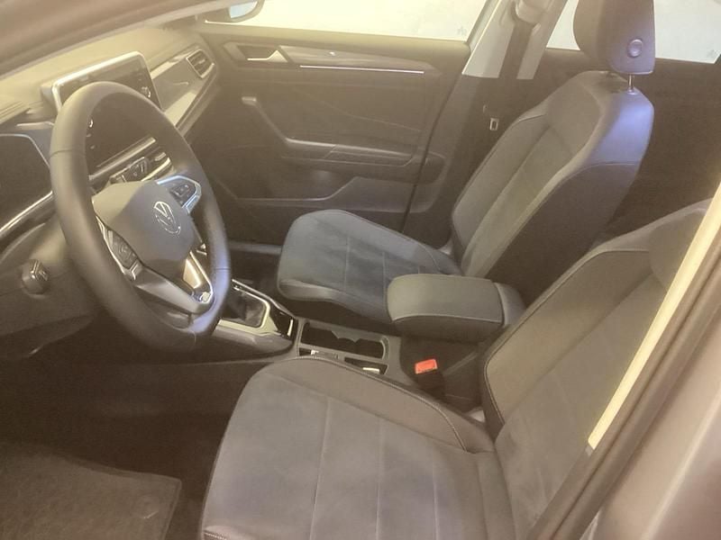 Gebraucht VW T-Roc Style 150 PS (110 kW) 2024 Silber SUV