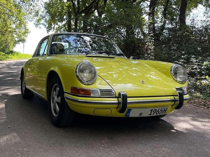 Gebraucht Porsche 911 131 PS (96 kW) 1972 Gelb Coupé