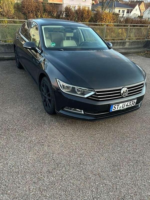 Gebraucht VW Passat Comfortline 150 PS (110 kW) 2018 Limousine