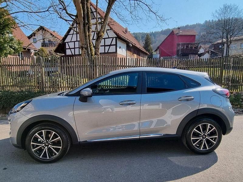 Gebraucht Ford Puma Titanium 125 PS (91 kW) 2024 Silber SUV