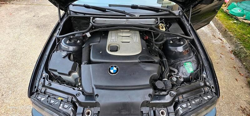 Gebraucht BMW 320 150 PS (110 kW) 2004 Schwarz Kombi