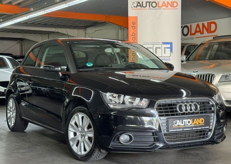 Schwarz Gebraucht 2011 Audi A1 Ambition Kleinwagen | 7.499 € (Etwas zu teuer) - Bild 1/4