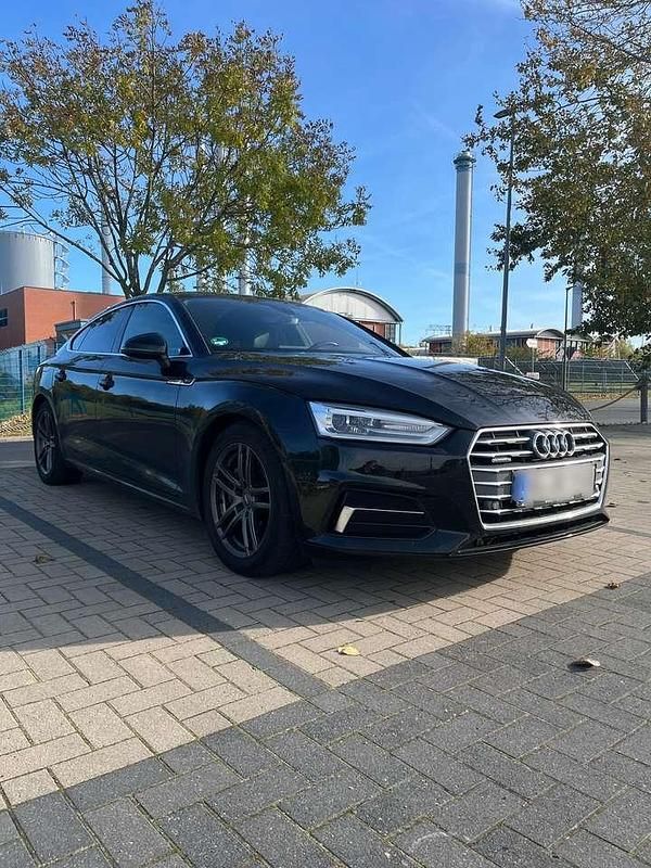 Schwarz Gebraucht 2018 Audi A5 Sportback Sport Coupé | 26.000 € (Fairer Preis) - Bild 1/4