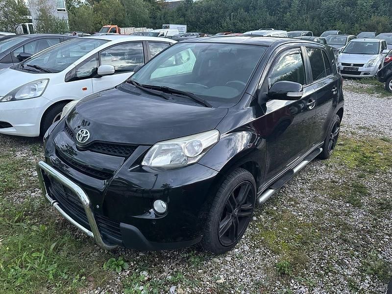 Schwarz Gebraucht 2012 Toyota Urban Cruiser Club SUV | 4.999 € - Bild 1/4