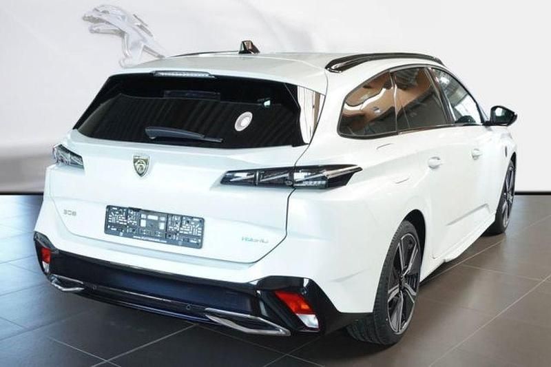 Gebraucht Peugeot 308 SW GT 181 PS (133 kW) 2023 Weiß Kombi