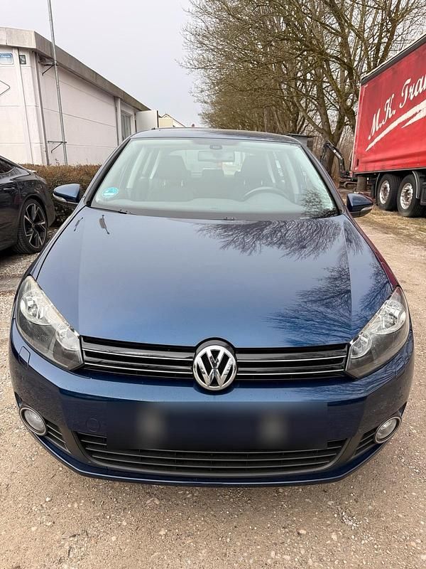 Gebraucht VW Golf VI 122 PS (89 kW) 2009 Blau Kleinwagen