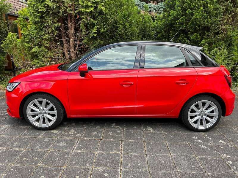 Rot Gebraucht 2017 Audi A1 Sportback Sport Kleinwagen | 12.900 € - Bild 1/4