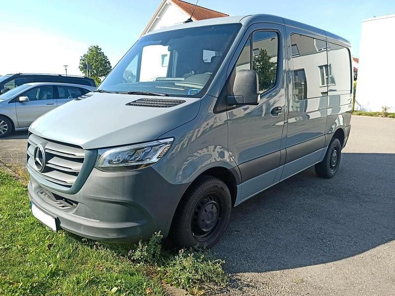 Grau Gebraucht 2020 Mercedes Sprinter Van | 22.500 € (Guter Preis) - Bild 1/4