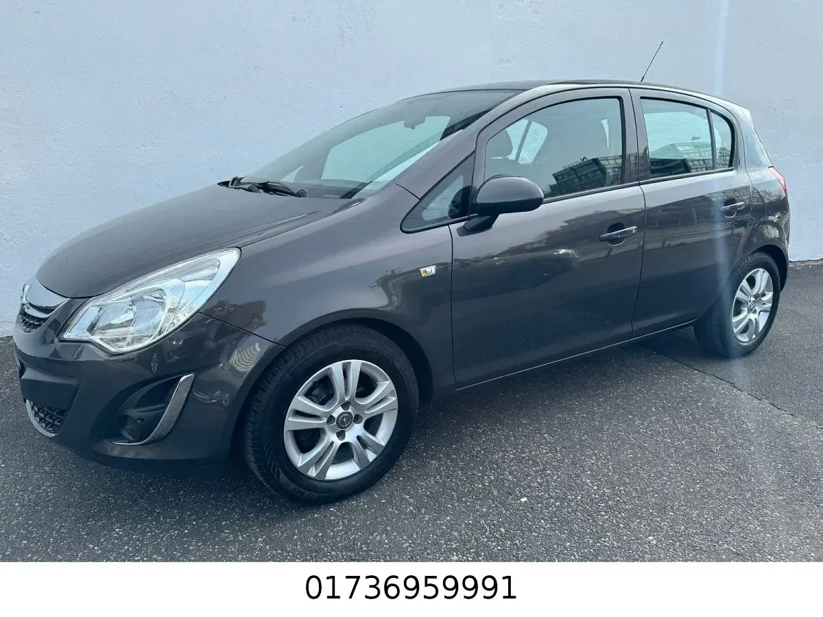 Gebraucht Opel Corsa Active 86 PS (63 kW) 2013 Grau Kleinwagen