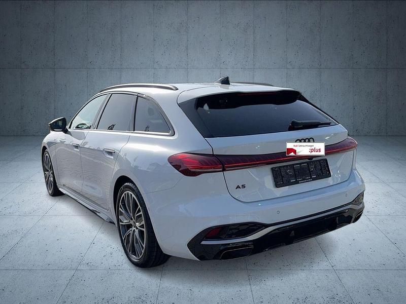 Gebraucht Audi A5 Ambiente 204 PS (150 kW) 2025 Gletscherweiß metallic Kombi