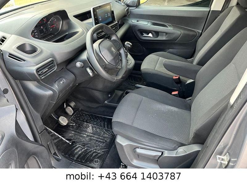 Gebraucht Peugeot Rifter Active 102 PS (75 kW) 2021 Grau Van / Kleinbus