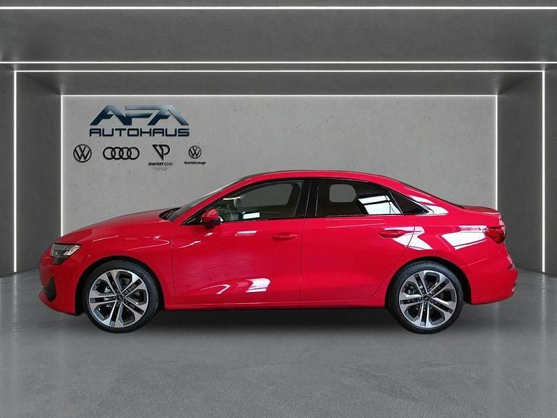 Gebraucht Audi A3 Advanced 150 PS (110 kW) 2025 Progressivrot metallic Limousine
