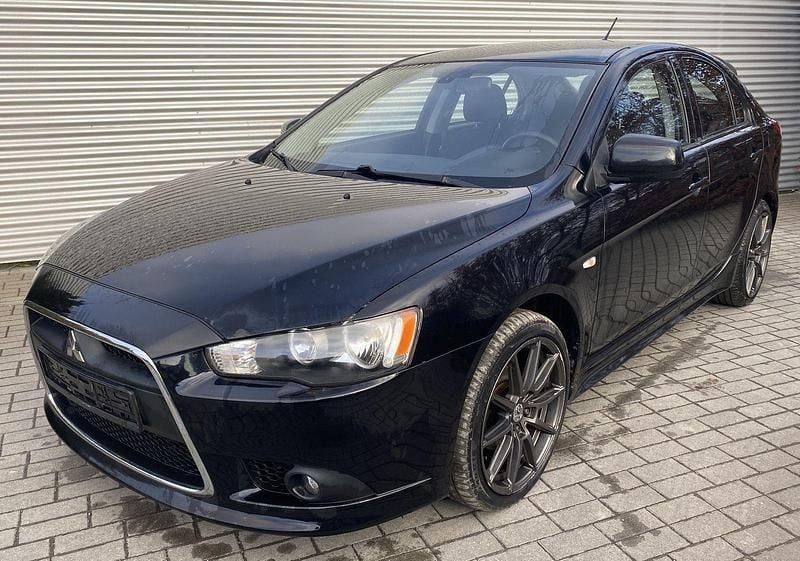 Schwarz Gebraucht 2009 Mitsubishi Lancer Sportback Intense Limousine | 1.990 € (Fairer Preis) - Bild 1/3