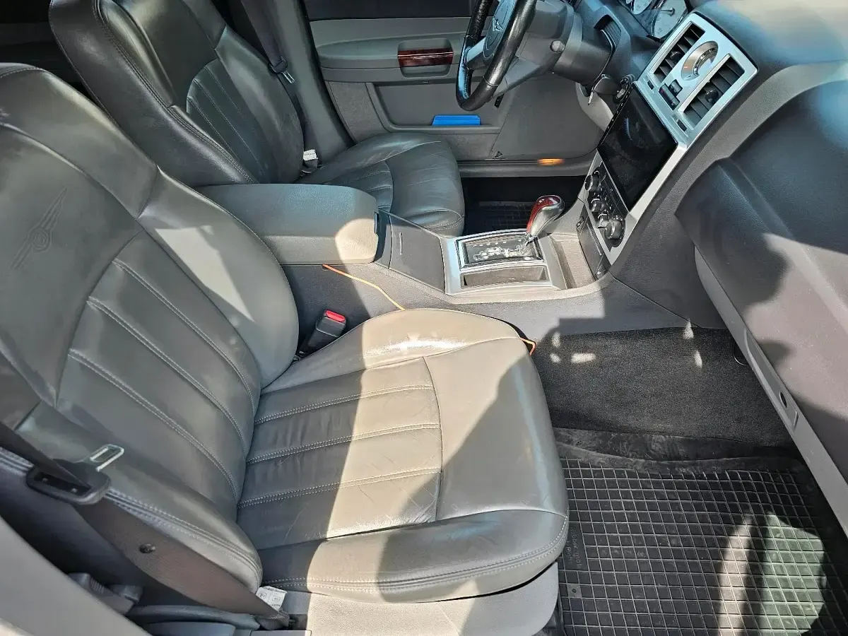 Gebraucht Chrysler 300C Touring 249 PS (183 kW) 2008 Silber Kombi