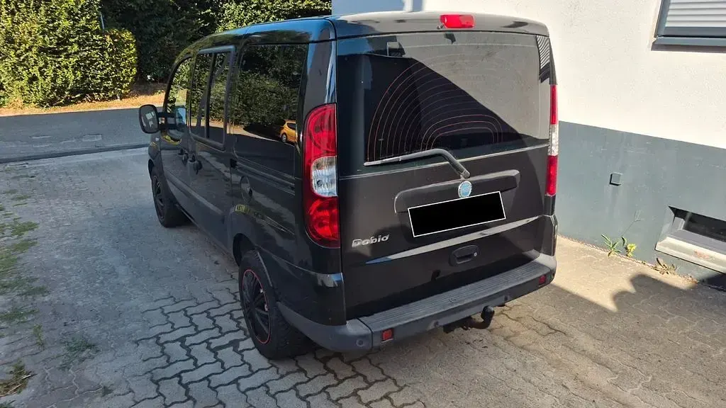 Gebraucht Fiat Doblò Dynamic 77 PS (56 kW) 2008 Schwarz Van / Kleinbus