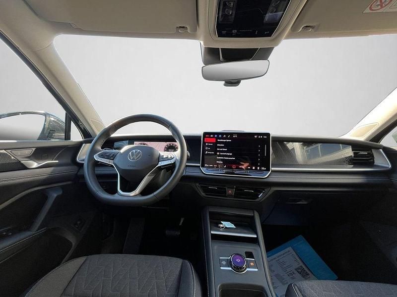 Gebraucht VW Tayron Life 150 PS (110 kW) 2025 Delfingrau metallic (metallic) SUV