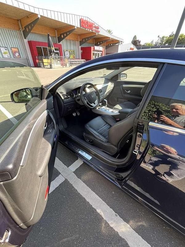 Gebraucht 2009 Renault Laguna Coupé GT Coupé | 6.500 € - Bild 1/4