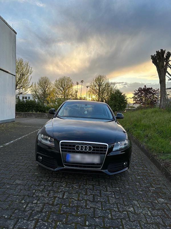 Gebraucht Audi A4 140 PS (102 kW) 2008 Limousine
