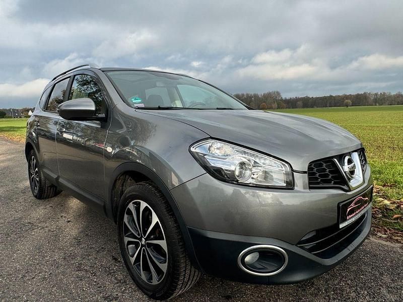 Grau Gebraucht 2011 Nissan Qashqai +2 I-Way SUV | 5.500 € (Guter Preis) - Bild 1/4