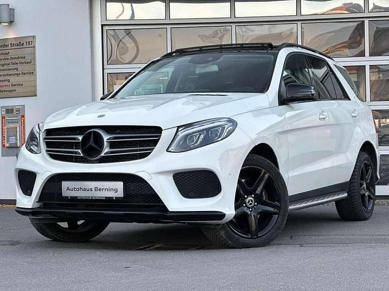Diamantweiss Gebraucht 2017 Mercedes GLE350 AMG line SUV | 31.990 € (Superpreis) - Bild 1/4