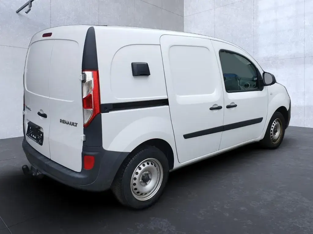 Używany Renault Kangoo 116 KM (85 kW) 2022 Biały Minivan