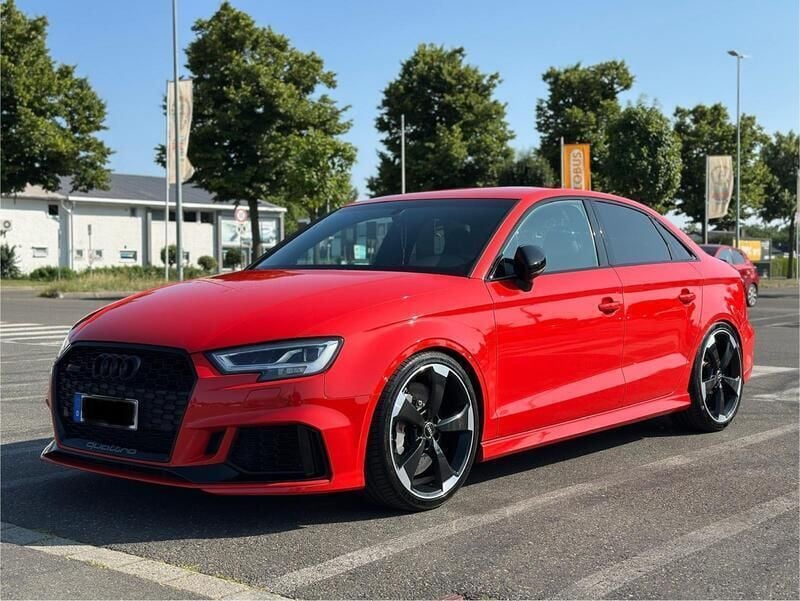 Rot Gebraucht 2017 Audi RS3 Sport Kleinwagen | 39.999 € (Fairer Preis) - Bild 1/4