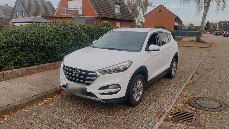 Gebraucht Hyundai Tucson 136 PS (100 kW) 2017 Weiß SUV