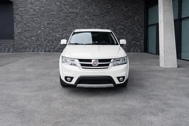 Gebraucht Fiat Freemont 170 PS (125 kW) 2013 Weiß SUV