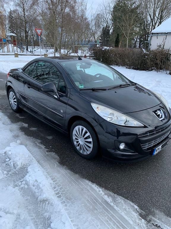 Schwarz Gebraucht 2010 Peugeot 207 CC Roland Garros Cabrio | 3.300 € (Superpreis) - Bild 1/4