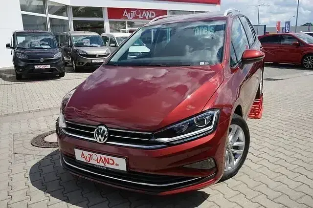Gebraucht VW Golf 150 PS (110 kW) 2020 Cranberryrotmet. Van / Kleinbus