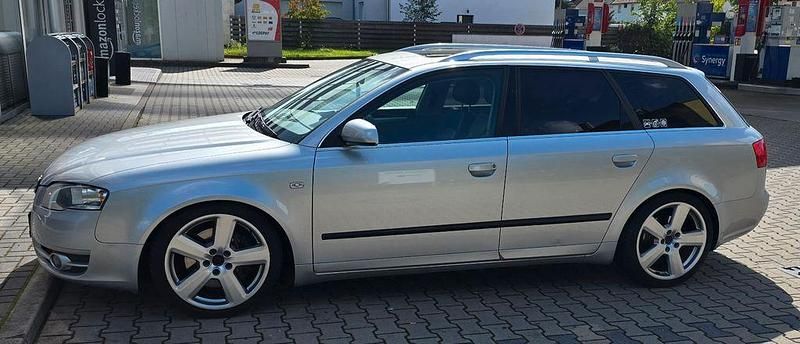 Silber Gebraucht 2005 Audi A4 Performance Kombi | 2.300 € (Guter Preis) - Bild 1/4