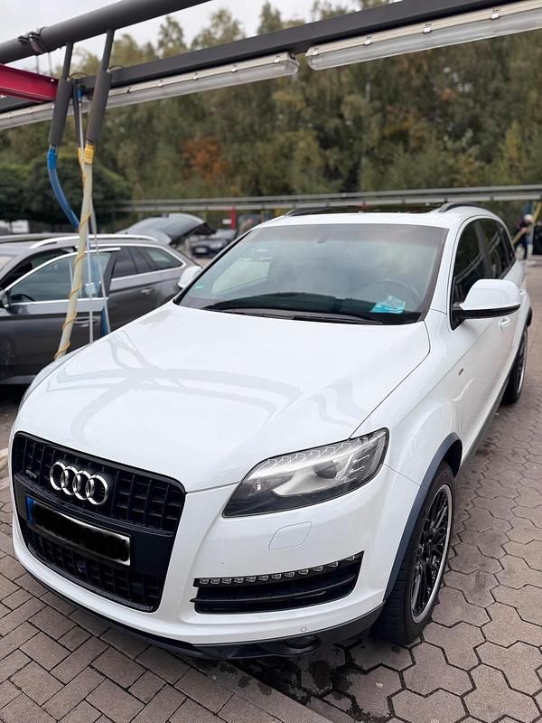Weiß Gebraucht 2014 Audi Q7 S-Line SUV | 16.999 € (Guter Preis) - Bild 1/4