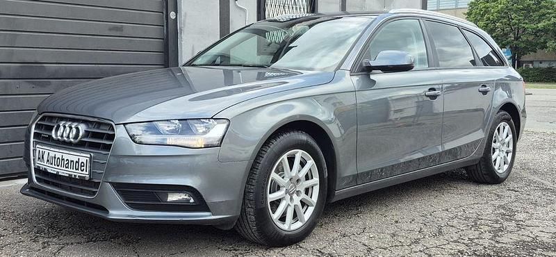 Grau Gebraucht 2013 Audi A4 Attraction Kombi | 7.990 € (Superpreis) - Bild 1/4