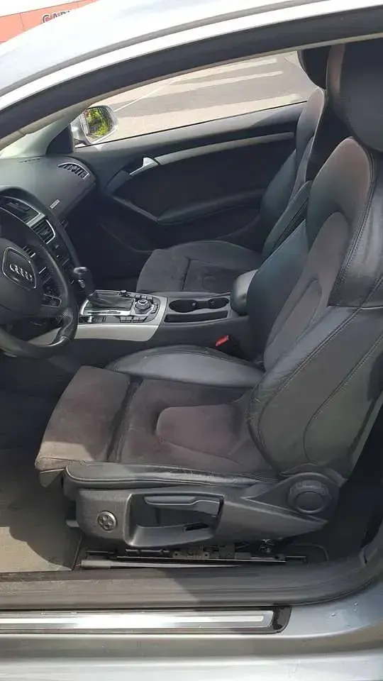 Gebraucht Audi A5 Comfort 239 PS (175 kW) 2012 Grau Coupé