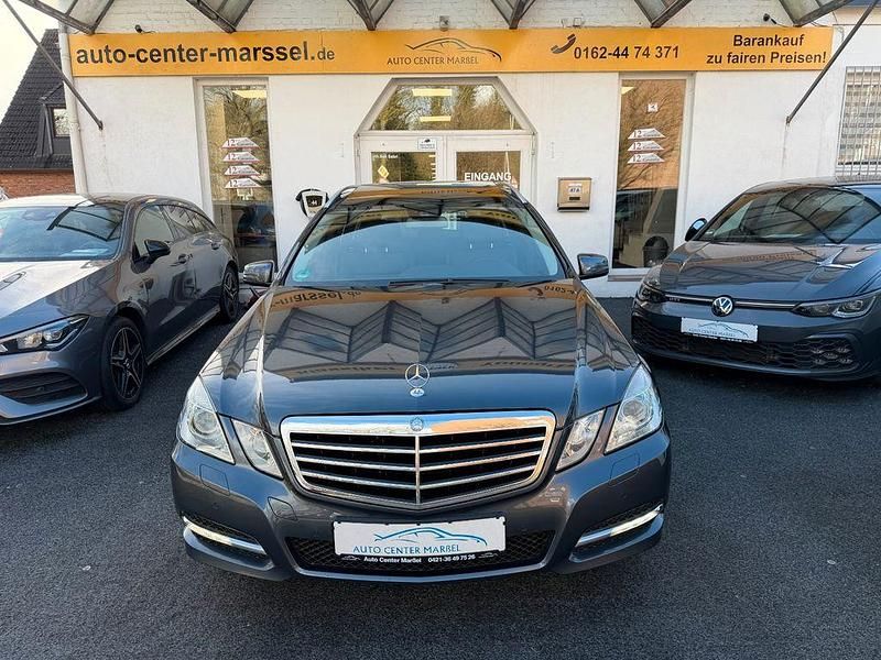 Usata Mercedes E200 184 CV (135 kW) 2011 Grigio Station wagon