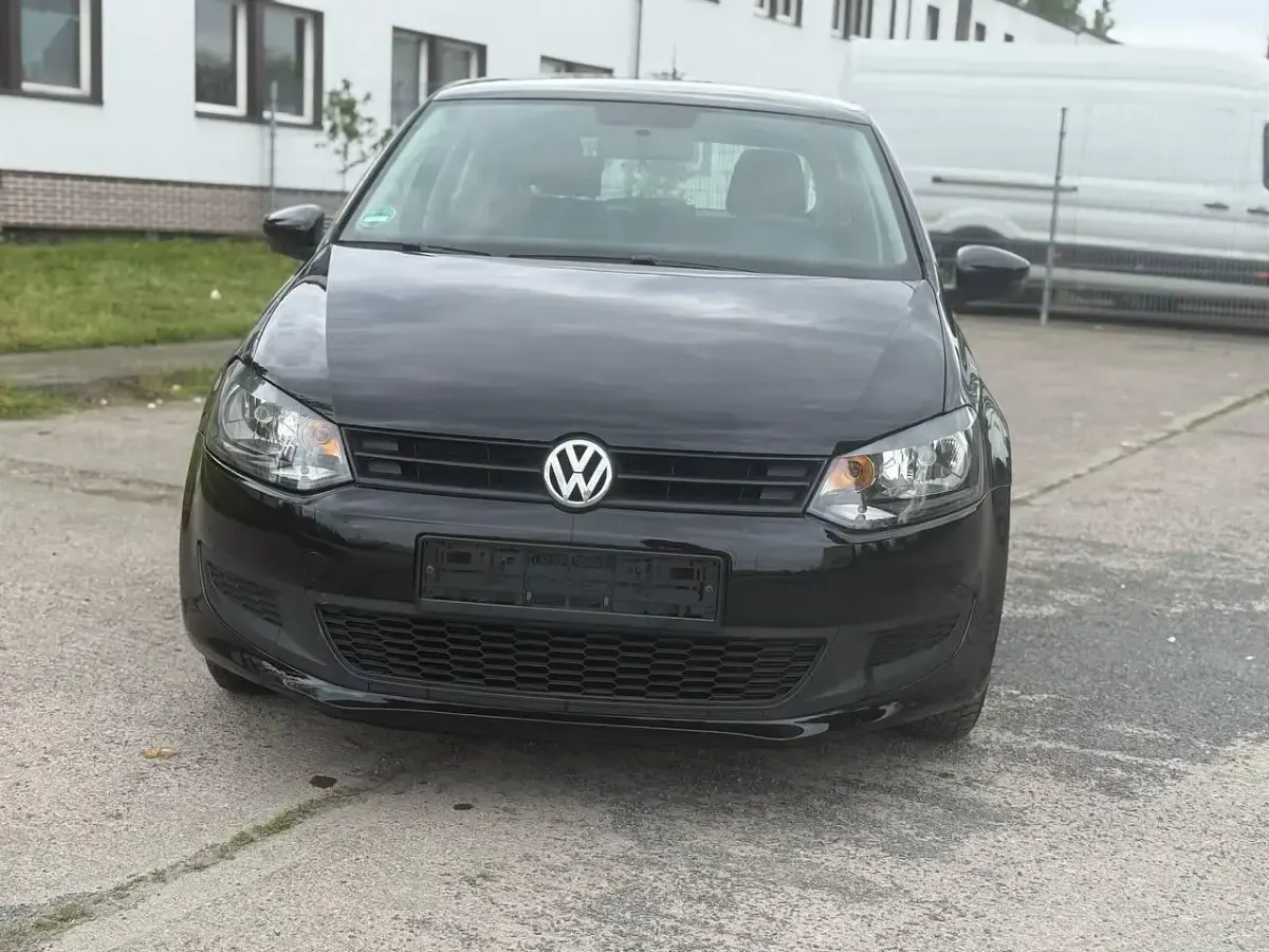 Używany VW Polo 60 KM (44 kW) 2011 Czarny Hatchback