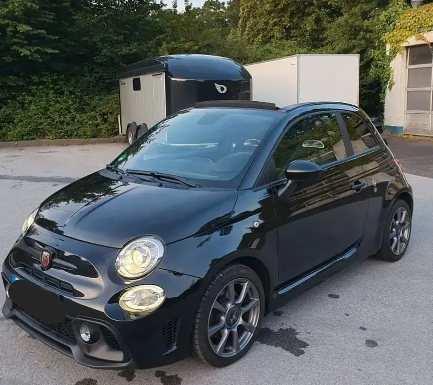 Gebraucht Abarth 595C 145 PS (106 kW) 2019 Schwarz Cabrio