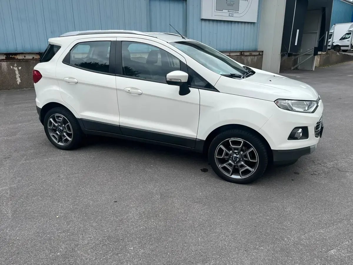 Gebraucht Ford Ecosport Titanium 125 PS (91 kW) 2016 Weiß SUV