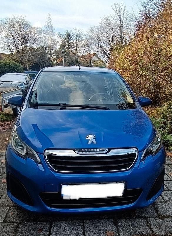 Blau Gebraucht 2018 Peugeot 108 Active Kleinwagen | 7.700 € (Guter Preis) - Bild 1/4