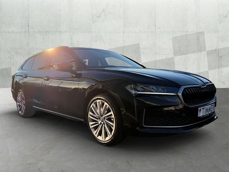 Nouă Skoda Superb Selection 150 CP (110 kW) 2026 Negru Break