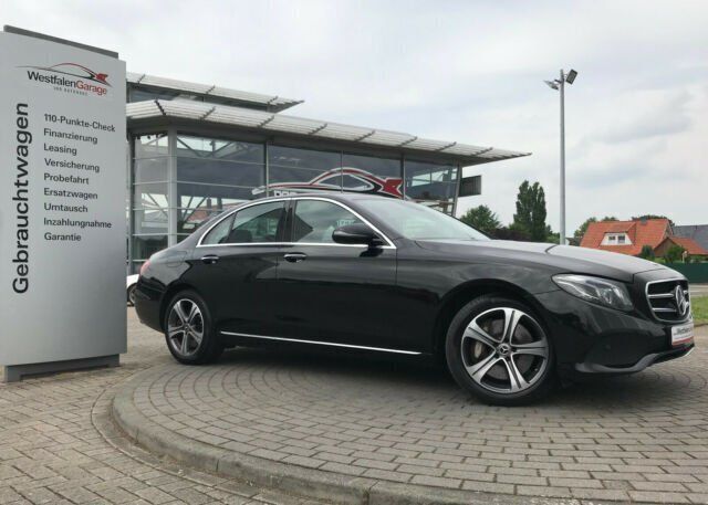 Gebraucht Mercedes E450 Avantgarde 367 PS (269 kW) 2019 Schwarz metallic Limousine