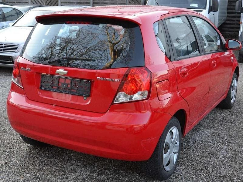 Gebraucht Chevrolet Kalos SE 72 PS (52 kW) 2006 Rot Kleinwagen