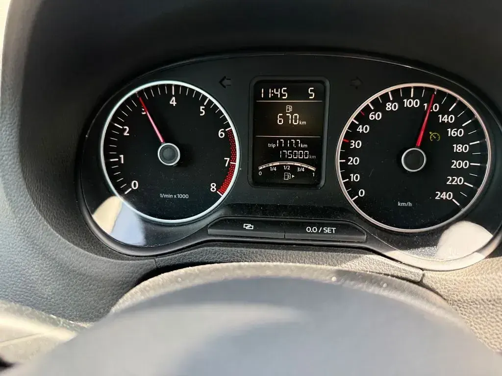 Gebraucht VW Polo Team 86 PS (63 kW) 2011 Grau Kleinwagen