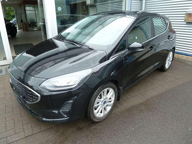 Gebraucht Ford Fiesta Titanium 125 PS (91 kW) 2022 Obsidianschwarz metallic Kleinwagen